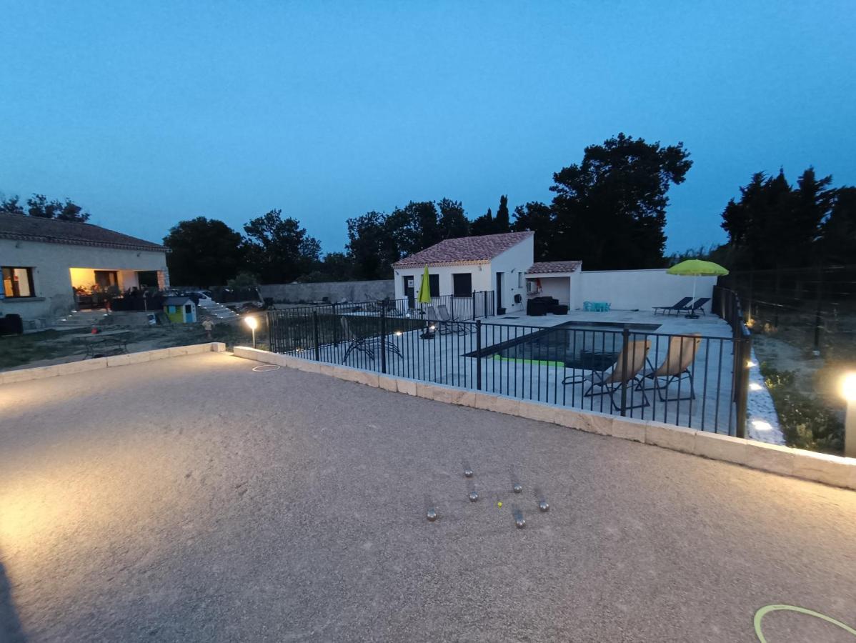 Maison Independante Avec Piscine, 10Min Avignon Pujaut ภายนอก รูปภาพ